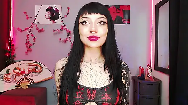 Snapshot of catipetite chatting on February 27, 4:45 am catipetite online show from February 27, 4:45 am