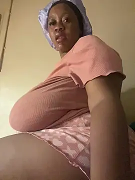 Chubbykarisma27 online show from March 9, 7:59 pm