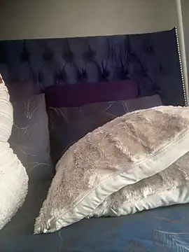 Chubbykarisma27 online show from January 18, 1:26 pm