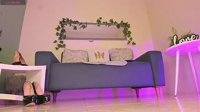 thais dreams online show from February 20, 12:36 pm