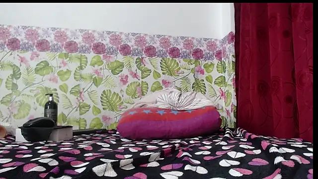 Snapshot of Watagatapitusberry1 chatting on January 10, 3:39 am Watagatapitusberry1 online show from January 10, 3:39 am