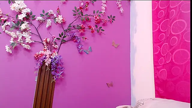 Snapshot of Watagatapitusberry1 chatting on March 2, 1:47 am Watagatapitusberry1 online show from March 2, 1:47 am