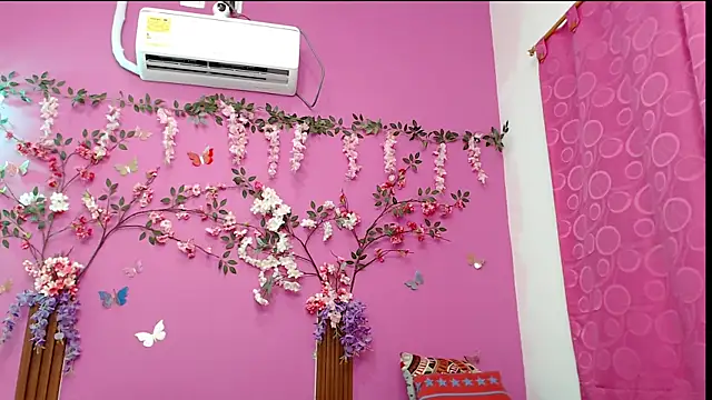 Snapshot of Watagatapitusberry1 chatting on March 17, 4:19 am Watagatapitusberry1 online show from March 17, 4:19 am