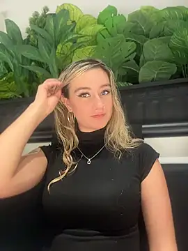 MaryDeniro online show from May 1, 12:26 am