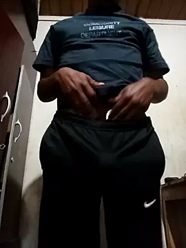 Snapshot of Uncletee112 chatting on September 14, 10:53 pm Uncletee112 online show from September 14, 10:53 pm