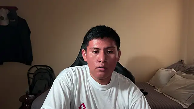 Snapshot of JoshuaTls08 chatting on January 20, 10:15 pm JoshuaTls08 online show from January 20, 10:15 pm