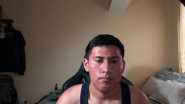 Snapshot of JoshuaTls08 chatting on February 16, 9:59 pm JoshuaTls08 online show from February 16, 9:59 pm