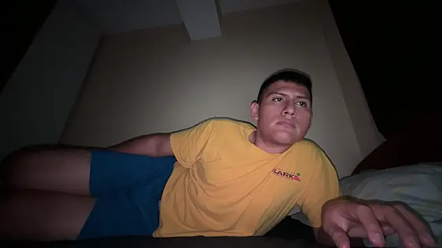 Snapshot of JoshuaTls08 chatting on October 1, 5:02 am JoshuaTls08 online show from October 1, 5:02 am