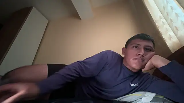 Snapshot of JoshuaTls08 chatting on October 13, 12:38 pm JoshuaTls08 online show from October 13, 12:38 pm