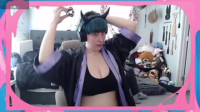 CirqueNoirBlu online show from March 21, 8:45 pm