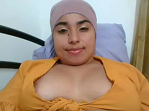 Snapshot of hurrem_had chatting on November 6, 5:58 pm hurrem had online show from November 6, 5:58 pm