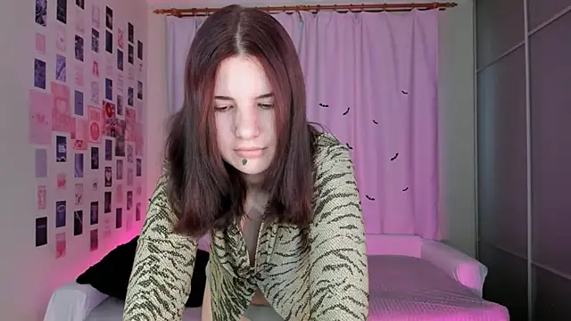 Vanessa Verona online show from October 22, 5:52 am