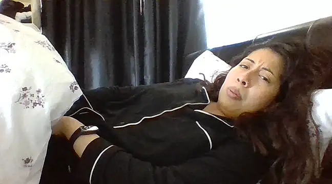 LorenaAnderson online show from February 5, 10:19 am