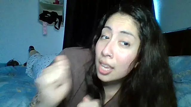 LorenaAnderson online show from February 15, 10:42 pm