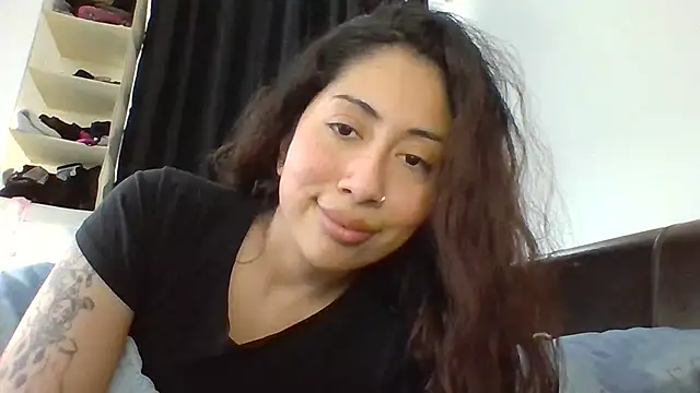 LorenaAnderson online show from February 17, 10:14 pm