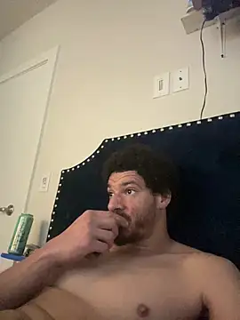 Snapshot of Clearlytothepoint420 chatting on December 17, 4:11 pm Clearlytothepoint420 online show from December 17, 4:11 pm