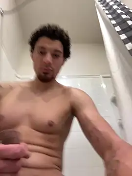 Snapshot of Clearlytothepoint420 chatting on December 26, 2:05 pm Clearlytothepoint420 online show from December 26, 2:05 pm