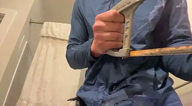 Snapshot of Clearlytothepoint420 chatting on February 10, 1:57 am Clearlytothepoint420 online show from February 10, 1:57 am