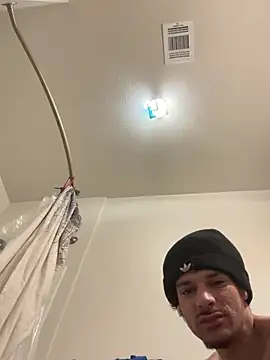 Snapshot of Clearlytothepoint420 chatting on February 16, 5:15 am Clearlytothepoint420 online show from February 16, 5:15 am