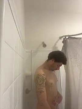 Snapshot of Clearlytothepoint420 chatting on March 10, 4:25 pm Clearlytothepoint420 online show from March 10, 4:25 pm