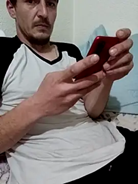Snapshot of mayk18cm chatting on February 24, 7:23 pm mayk18cm online show from February 24, 7:23 pm