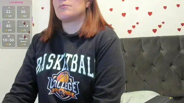 amberr34 online show from September 16, 2:23 am