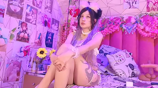 Alicebenett online show from October 19, 8:53 pm