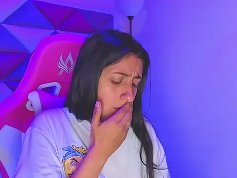 Cameron cutte online show from December 3, 3:14 am