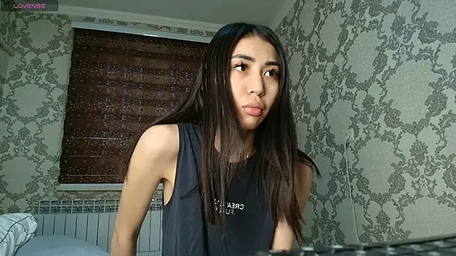 Snapshot of Homura_Ayanami chatting on February 19, 5:03 am Homura Ayanami online show from February 19, 5:03 am