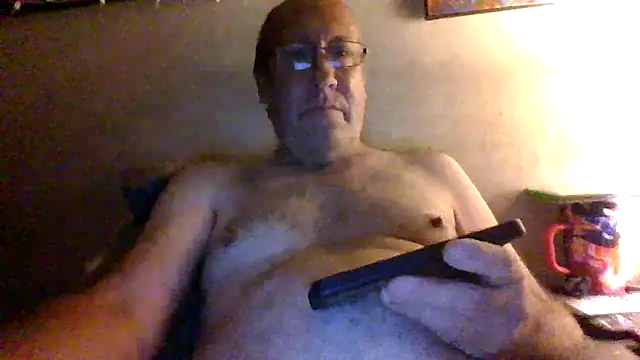 hornyrich69 online show from April 2, 6:11 am