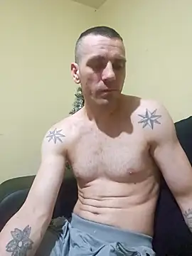 Snapshot of Aian09 chatting on December 27, 2:58 am Aian09 online show from December 27, 2:58 am