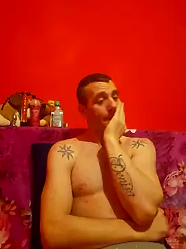 Snapshot of Aian09 chatting on February 8, 7:27 pm Aian09 online show from February 8, 7:27 pm