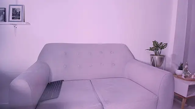 DannaHyde online show from June 15, 3:47 pm