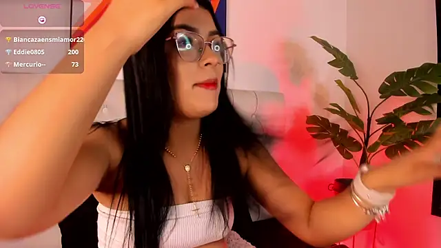 Snapshot of Bianca_zaens2 chatting on February 1, 3:07 pm Bianca zaens2 online show from February 1, 3:07 pm