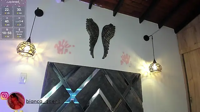 Snapshot of Bianca_zaens2 chatting on November 26, 10:38 am Bianca zaens2 online show from November 26, 10:38 am