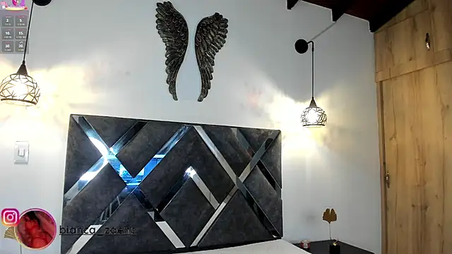 Snapshot of Bianca_zaens2 chatting on December 19, 10:44 am Bianca zaens2 online show from December 19, 10:44 am