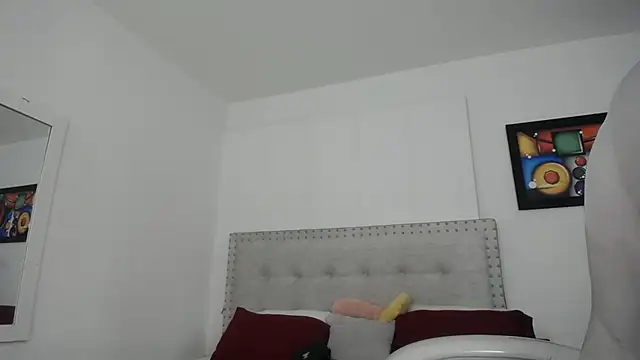 Snapshot of Chiqui_milk_ chatting on January 17, 6:54 pm Chiqui milk online show from January 17, 6:54 pm