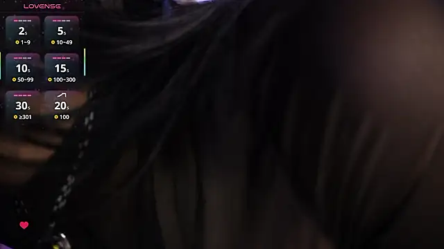 Natasha  Sccott online show from February 1, 6:50 pm