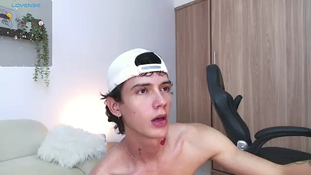 badboy one  online show from September 29, 8:35 pm