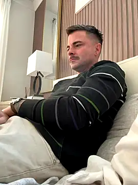 Snapshot of tennesseelads chatting on November 6, 7:04 pm tennesseelads online show from November 6, 7:04 pm