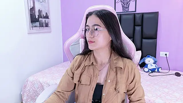 im-eliza online show from July 21, 4:20 pm