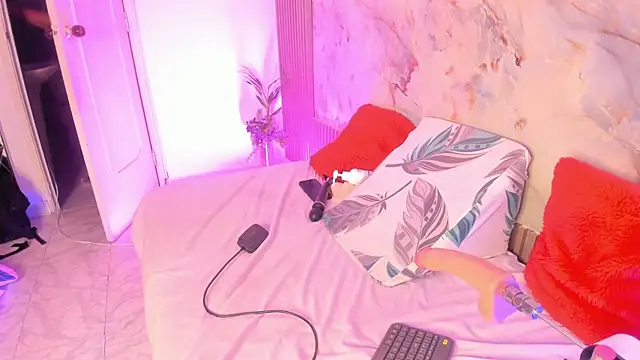 Esmeralda Duarte online show from February 12, 12:12 pm