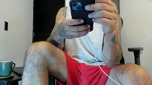 Snapshot of sergiio_mesa27 chatting on December 13, 12:50 pm sergiio mesa27 online show from December 13, 12:50 pm