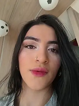 miel gomez online show from June 24, 8:19 pm