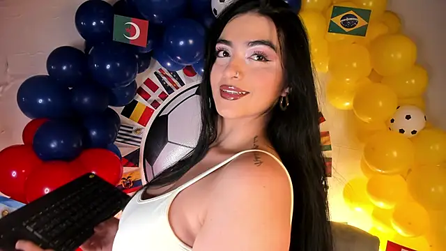 miel gomez online show from July 1, 10:09 pm