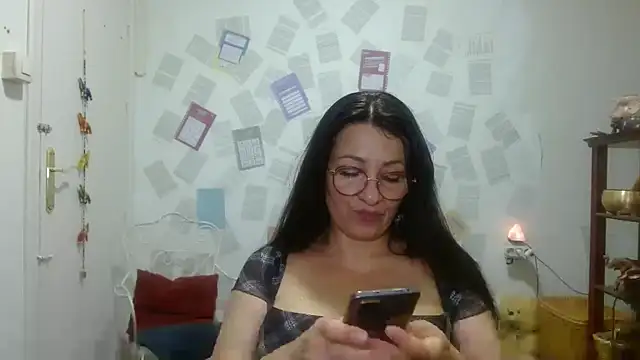 Snapshot of KeisyNeonX chatting on May 21, 7:54 pm KeisyNeonX online show from May 21, 7:54 pm