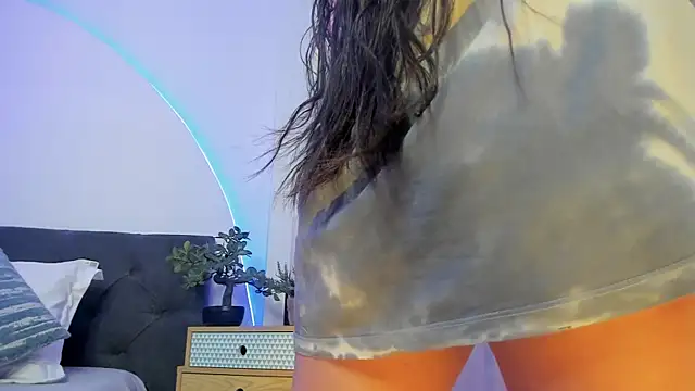 Snapshot of Grace_Duppon chatting on January 24, 7:39 pm Grace Duppon online show from January 24, 7:39 pm