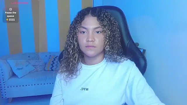 Cristal War online show from February 26, 11:26 pm