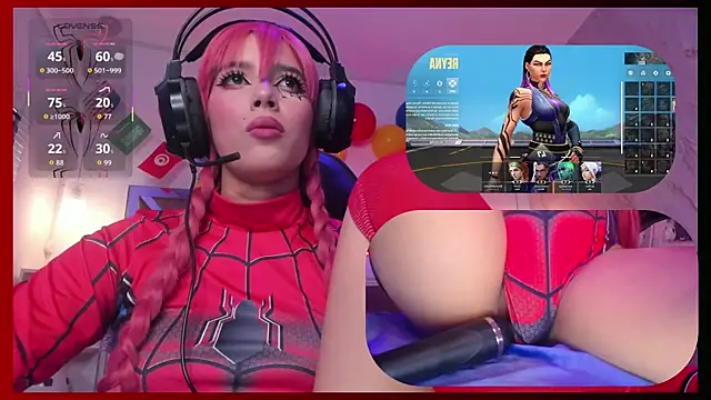 SweetieCloe  online show from June 13, 9:13 pm