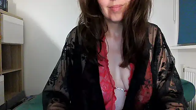 Ella Next Door online show from June 14, 10:12 pm